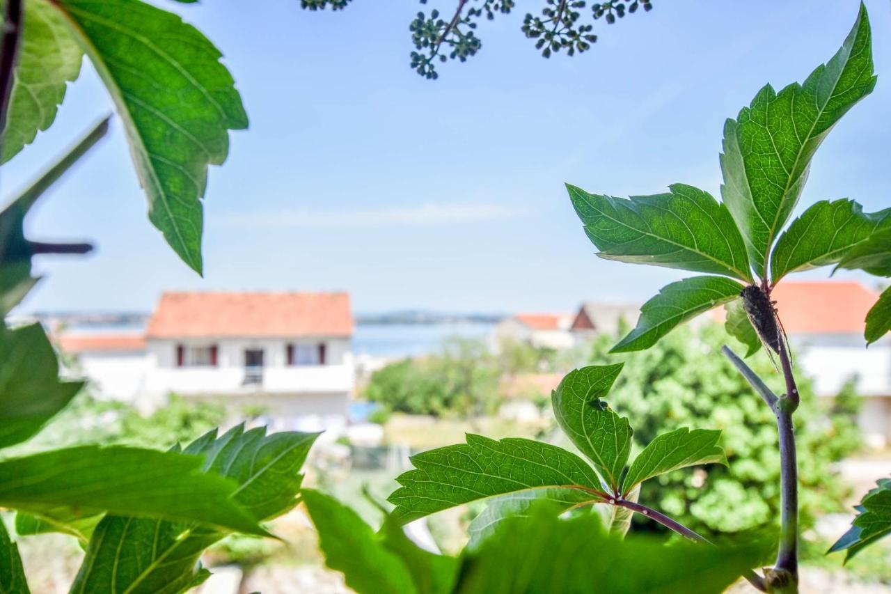 Apartments Tarragon Ugrinici Екстер'єр фото